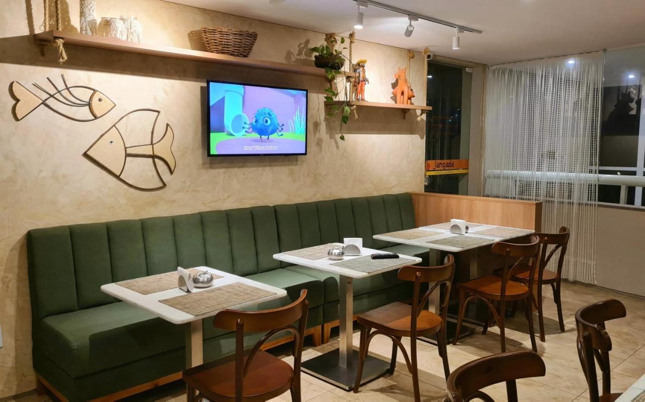 Atlantic Palace Family Inn Акуираз Екстериор снимка