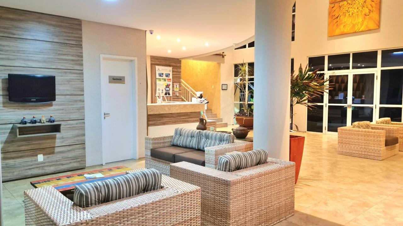 Atlantic Palace Family Inn Акуираз Екстериор снимка