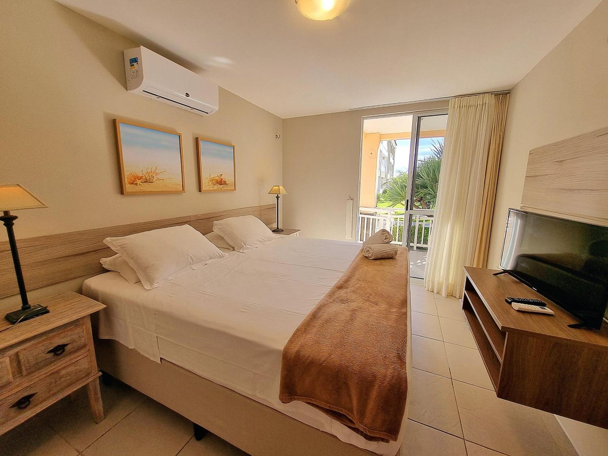 Atlantic Palace Family Inn Акуираз Екстериор снимка