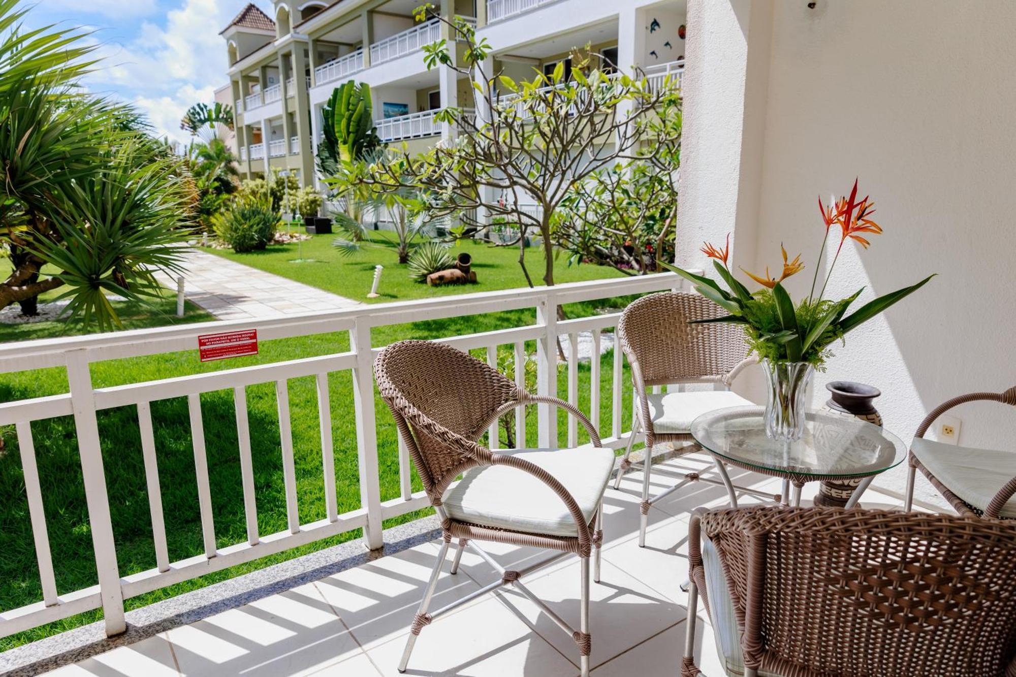 Atlantic Palace Family Inn Акуираз Екстериор снимка
