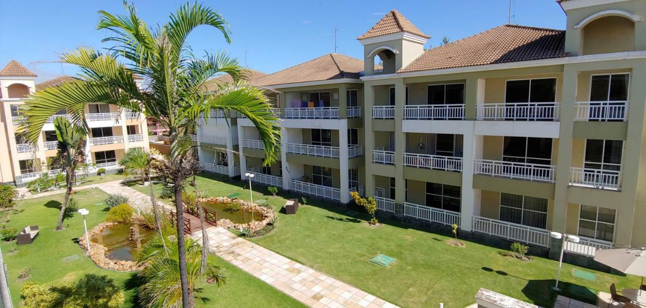 Atlantic Palace Family Inn Акуираз Екстериор снимка